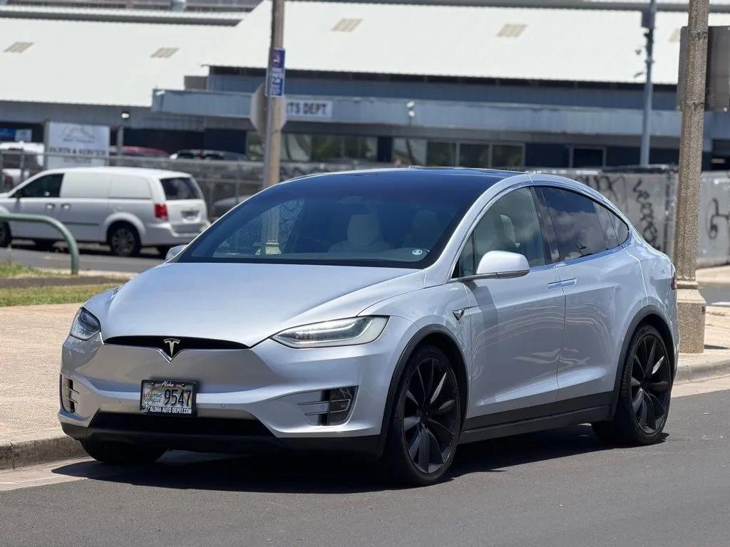 tesla model x 2017 5YJXCAE24HF048524 image tesla model x 2017 5YJXCAE24HF048524 image